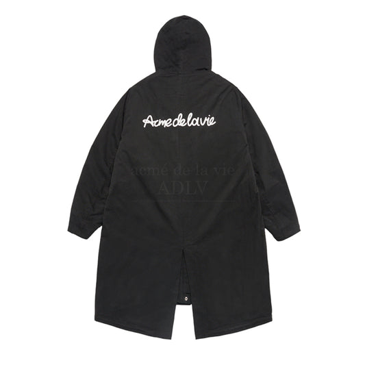 SCRIPT LOGO PRINTING FISHTAIL JACKET BLACK